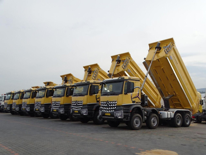 Mercedes-Benz AROCS 4145 / 8x8 / WYWROTKA TYLNOZSYPOWA / KH KIPPER / EURO 6 leasing Mercedes-Benz AROCS 4145 / 8x8 / WYWROTKA TYLNOZSYPOWA / KH KIPPER / EURO 6: picture 12 Mercedes-Benz AROCS 4145 / 8x8 / WYWROTKA TYLNOZSYPOWA / KH KIPPER / EURO 6 leasing Mercedes-Benz AROCS 4145 / 8x8 / WYWROTKA TYLNOZSYPOWA / KH KIPPER / EURO 6: picture 12