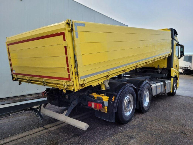 Mercedes-Benz Actros 2551 - Tipper: picture 3 Mercedes-Benz Actros 2551 - Tipper: picture 3
