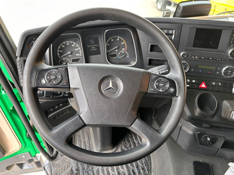 Hook lift truck, Crane truck Mercedes-Benz Actros 4 3 Achser BM 963 2648 OM471 6x4 Fg: picture 10