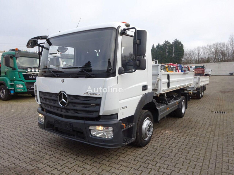 Mercedes-Benz Atego 1223 - 3 way tipper+semi-trailer - Tipper: picture 1 Mercedes-Benz Atego 1223 - 3 way tipper+semi-trailer - Tipper: picture 1