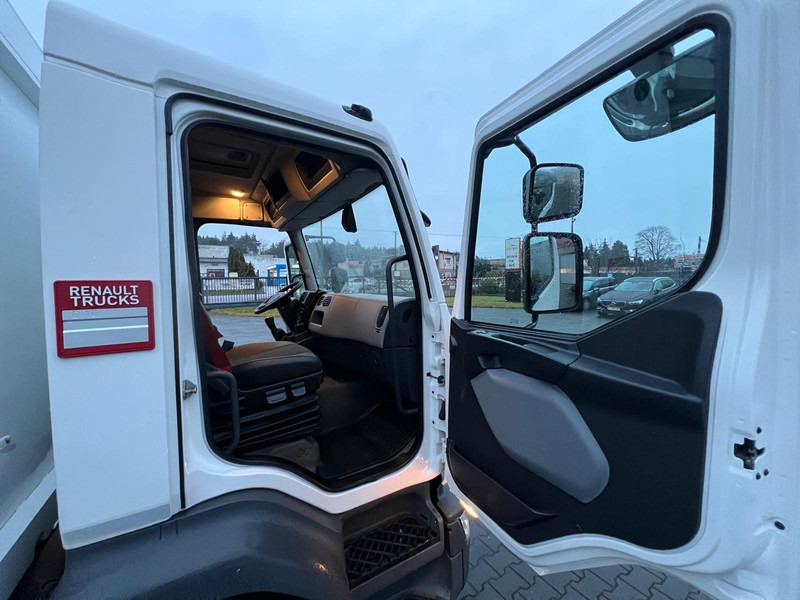 Box truck Renault D 210: picture 12