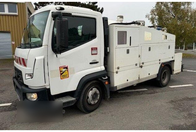 Renault D7.5 L3 - Vacuum truck: picture 2 Renault D7.5 L3 - Vacuum truck: picture 2