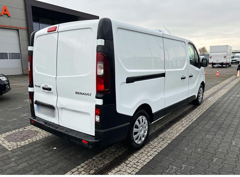 Renault Trafic Furgon Cooler Isoterma, Long, One Owner - Refrigerated delivery van: picture 4 Renault Trafic Furgon Cooler Isoterma, Long, One Owner - Refrigerated delivery van: picture 4