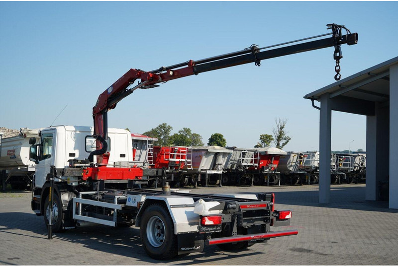 Scania P 280 / 4X2 / SIŁOWNIK DO WYWROTU / + HDS HMF 635 / UDŹWIG 1 500 - Tipper: picture 3 Scania P 280 / 4X2 / SIŁOWNIK DO WYWROTU / + HDS HMF 635 / UDŹWIG 1 500 - Tipper: picture 3