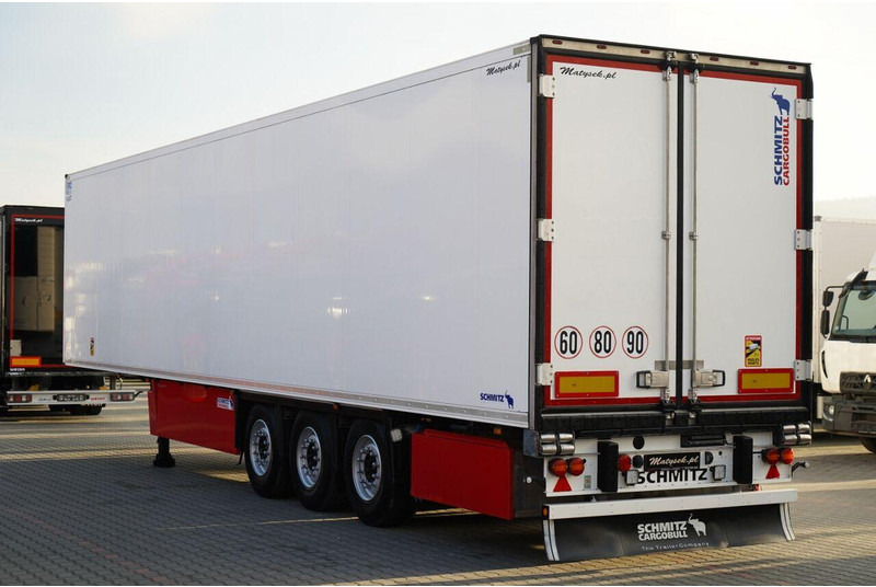 Schmitz Cargobull CHŁODNIA / CARRIER VECTOR 1550 / OŚ PODNOSZONA / DOPPELSTOCK / K - Refrigerator semi-trailer: picture 4 Schmitz Cargobull CHŁODNIA / CARRIER VECTOR 1550 / OŚ PODNOSZONA / DOPPELSTOCK / K - Refrigerator semi-trailer: picture 4