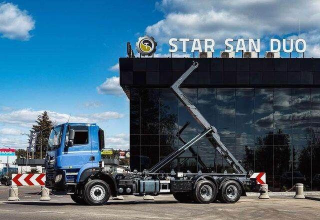 Tatra T158 PHOENIX 6x6 Euro 6 - Hook lift truck, Crane truck: picture 2 Tatra T158 PHOENIX 6x6 Euro 6 - Hook lift truck, Crane truck: picture 2
