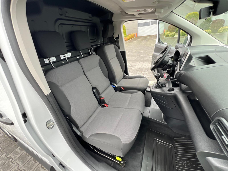 Refrigerated delivery van Toyota Proace City LONG L2 REFRIGERATOR 1.HAND: picture 18