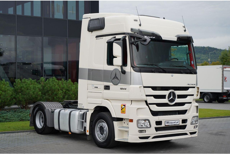 Mercedes-Benz ACTROS 1844 / HYDRAULIKA / 2010 / - Tractor unit: picture 1 Mercedes-Benz ACTROS 1844 / HYDRAULIKA / 2010 / - Tractor unit: picture 1