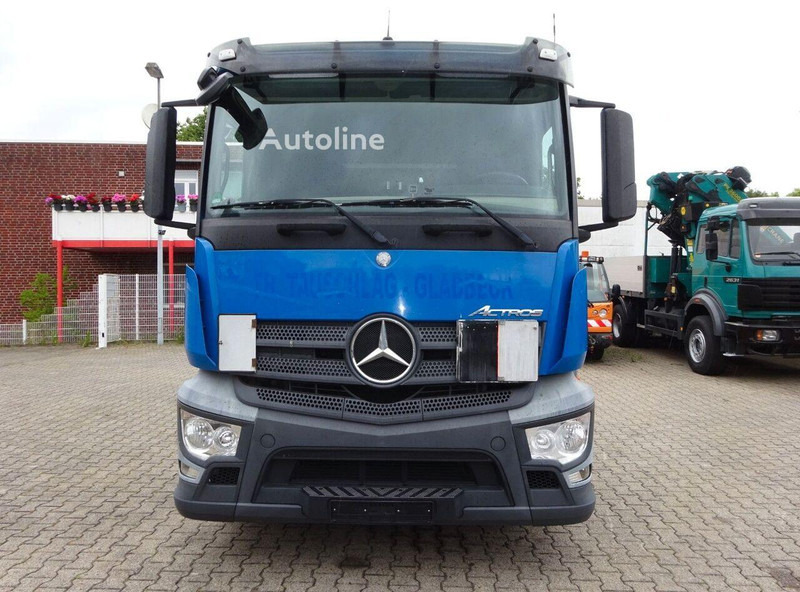 Mercedes-Benz Actros 1840 - Tractor - Tractor unit: picture 5 Mercedes-Benz Actros 1840 - Tractor - Tractor unit: picture 5