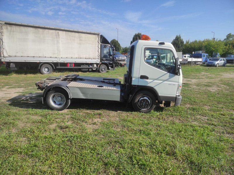 Mitsubishi CANTER 35 C 15 - BE Mini Trekker - SZM - Tractor unit: picture 5 Mitsubishi CANTER 35 C 15 - BE Mini Trekker - SZM - Tractor unit: picture 5
