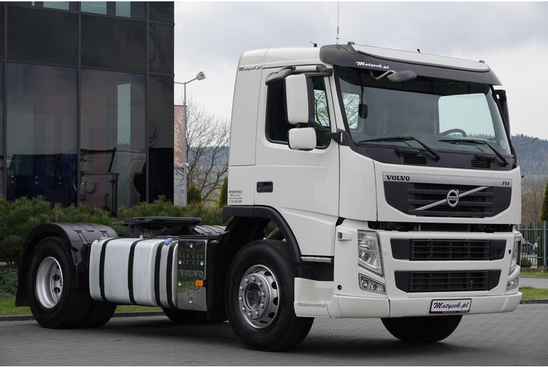 Volvo FM 380 / PEŁNY ADR / MAŁY PRZEBIEG / SPROWADZONY - Tractor unit: picture 3 Volvo FM 380 / PEŁNY ADR / MAŁY PRZEBIEG / SPROWADZONY - Tractor unit: picture 3