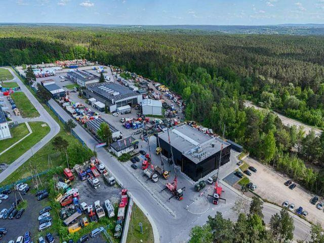 Dropside/ Flatbed truck, Crane truck Volvo FH 520 8x4 HMF ODIN K6 EURO 5 FLY JIB Crane: picture 15