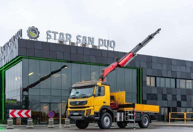 Volvo FMX330 4x4 FASSI F135A2.23 Crane Kran - Dropside/ Flatbed truck, Crane truck: picture 1 Volvo FMX330 4x4 FASSI F135A2.23 Crane Kran - Dropside/ Flatbed truck, Crane truck: picture 1