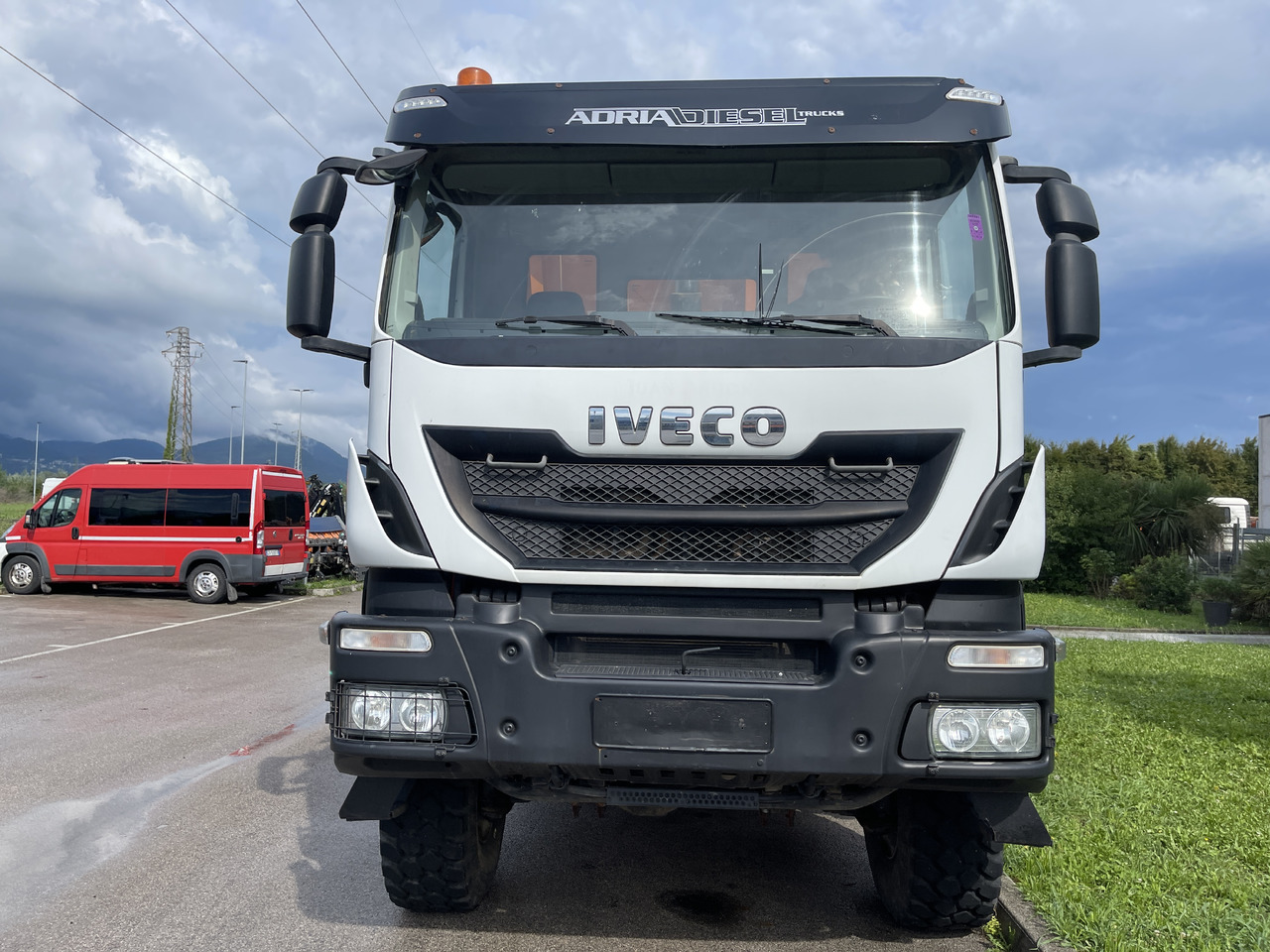IVECO Trakker 450 - Tipper: picture 3 IVECO Trakker 450 - Tipper: picture 3