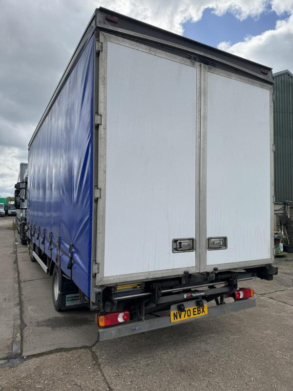 IVECO 75.160 Eurocargo 7.5 Ton Curtainside - Curtain side truck: picture 4 IVECO 75.160 Eurocargo 7.5 Ton Curtainside - Curtain side truck: picture 4