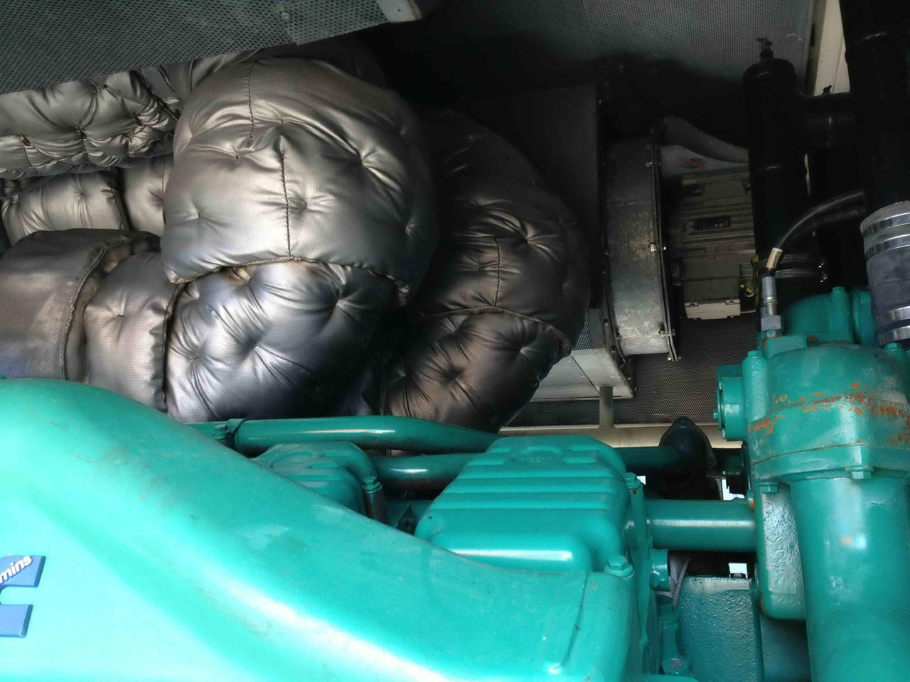 Generator set Cummins Generator 1000 KW 1250 KVA powerd by QSK45-G4 Engine: picture 11