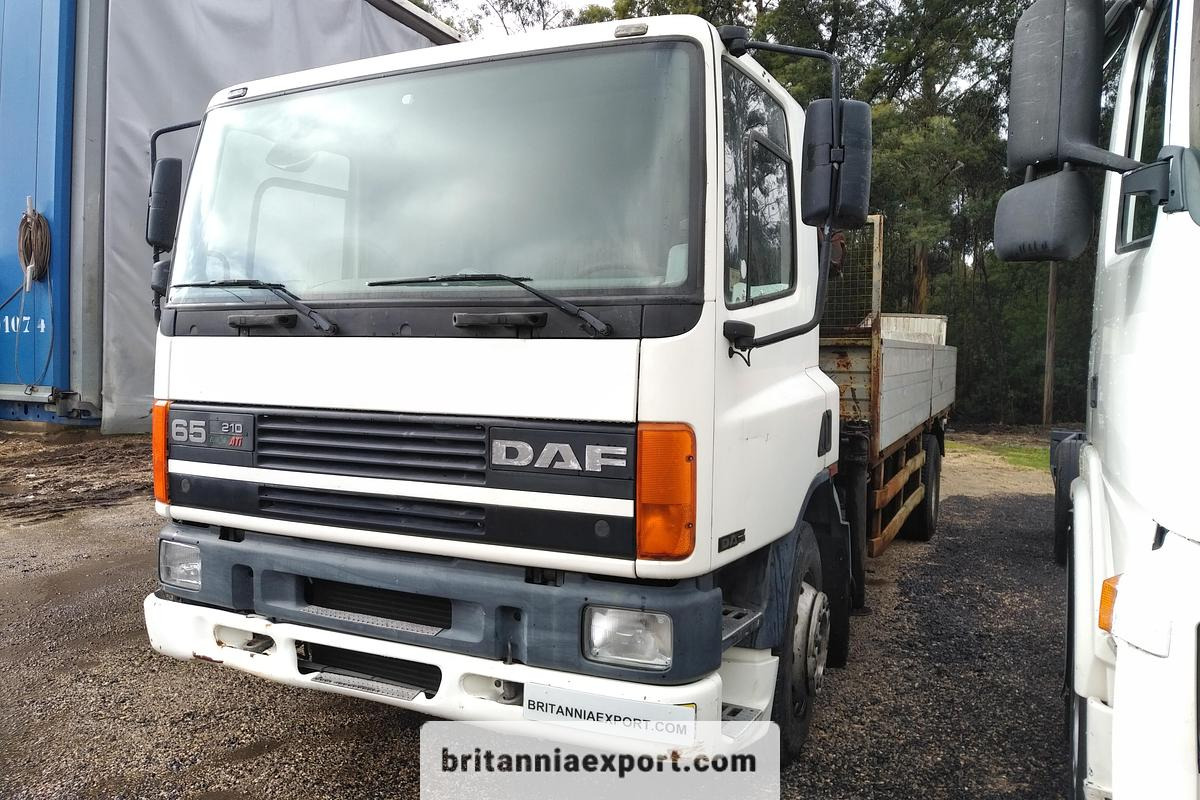 DAF DAF 65 210 ATI | Euro 2 | 19 Ton | On Springs | With HIAB Crane - Dropside/ Flatbed truck: picture 1 DAF DAF 65 210 ATI | Euro 2 | 19 Ton | On Springs | With HIAB Crane - Dropside/ Flatbed truck: picture 1