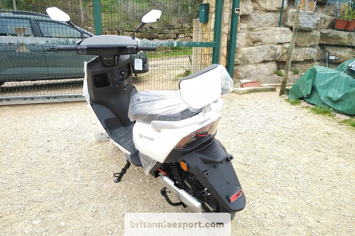 LUYUAN MKK Pro Max | 80 Km/h | 120-150 Km Range | 5200W | Electric - Motorcycle: picture 5 LUYUAN MKK Pro Max | 80 Km/h | 120-150 Km Range | 5200W | Electric - Motorcycle: picture 5