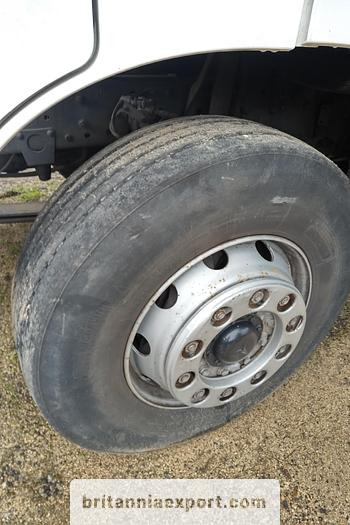 MERCEDES-BENZ Atego 1828 | Euro 2 | Manual Pump | On Springs | 19 Ton - Cab chassis truck: picture 3 MERCEDES-BENZ Atego 1828 | Euro 2 | Manual Pump | On Springs | 19 Ton - Cab chassis truck: picture 3