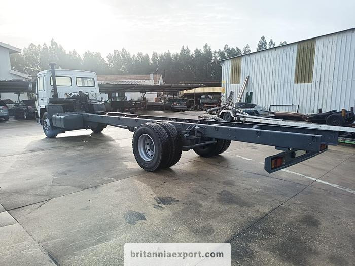 VOLVO FL619 Intercooler | Manual Pump | 19 Ton | On 10 Studs | Full Springs Suspension | - Cab chassis truck: picture 3 VOLVO FL619 Intercooler | Manual Pump | 19 Ton | On 10 Studs | Full Springs Suspension | - Cab chassis truck: picture 3