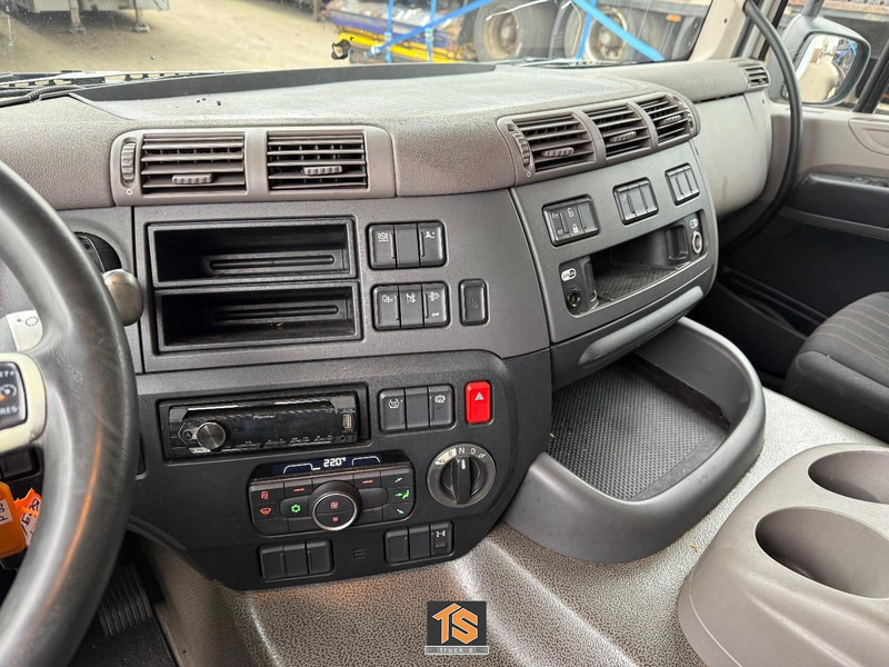 Box truck DAF CF 230 FA LADEBORDWAND - 19 TON - NL TOP TRUCK: picture 20