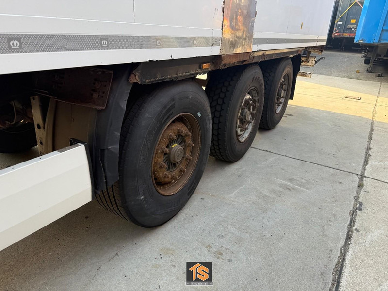 Krone COOL LINER CARRIER VECTOR 1550 - DISC BRAKES - TOP! - Refrigerator semi-trailer: picture 2 Krone COOL LINER CARRIER VECTOR 1550 - DISC BRAKES - TOP! - Refrigerator semi-trailer: picture 2