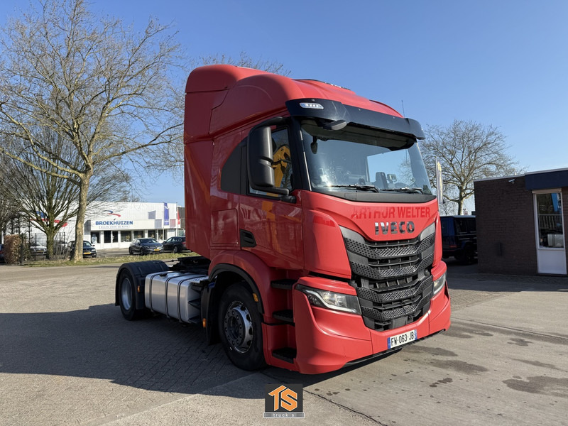 Iveco AT 420 S-WAY - 2 TANK - RETARDER - 3X AVAILABLE! - TOP TRUCK - TUV 12/25 - Tractor unit: picture 3 Iveco AT 420 S-WAY - 2 TANK - RETARDER - 3X AVAILABLE! - TOP TRUCK - TUV 12/25 - Tractor unit: picture 3
