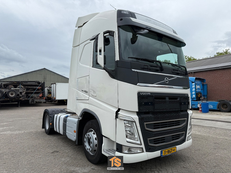 Volvo FH 460 EURO 6 - AUTOMATIC - 2 TANKS - NL TRUCK - APK/TUV 02/2026 - NEW TACHO - TOP! - Tractor unit: picture 3 Volvo FH 460 EURO 6 - AUTOMATIC - 2 TANKS - NL TRUCK - APK/TUV 02/2026 - NEW TACHO - TOP! - Tractor unit: picture 3