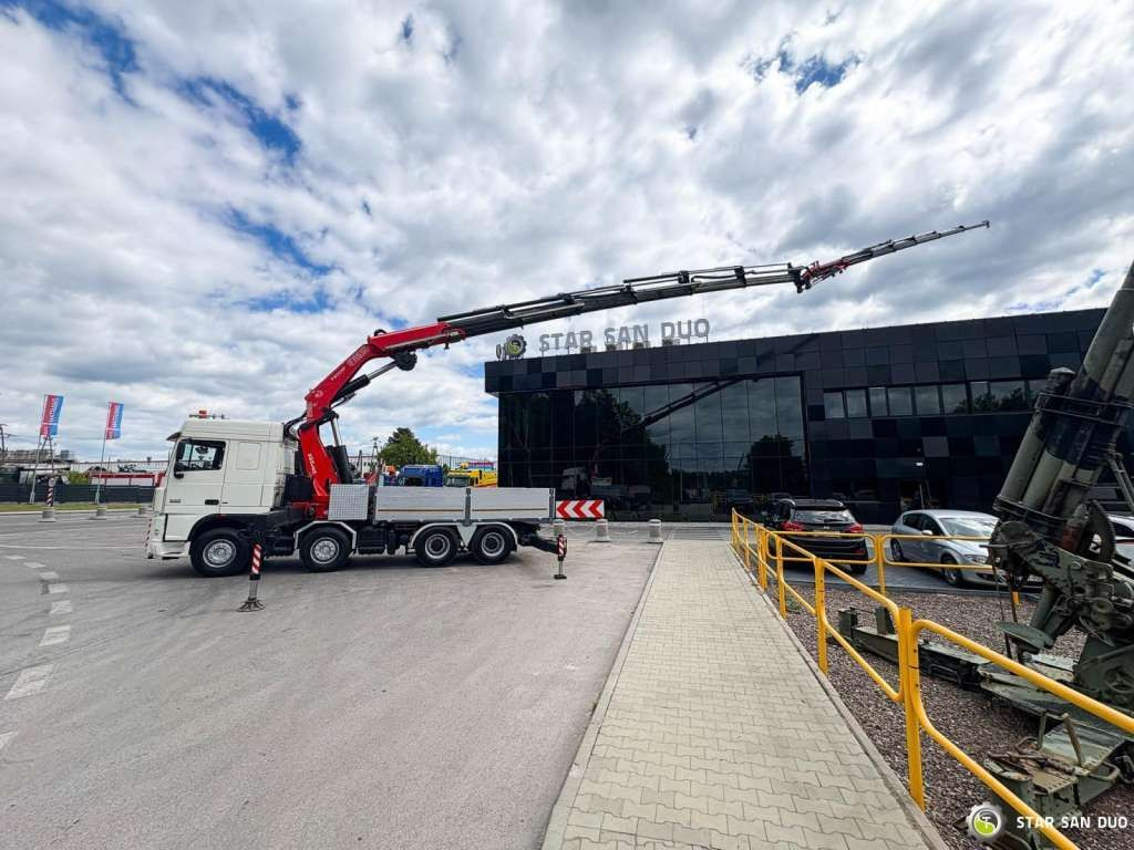 DAF XF 105.510 8x4 FASSI F800 XP Crane Fifth wheel - Crane truck: picture 3 DAF XF 105.510 8x4 FASSI F800 XP Crane Fifth wheel - Crane truck: picture 3