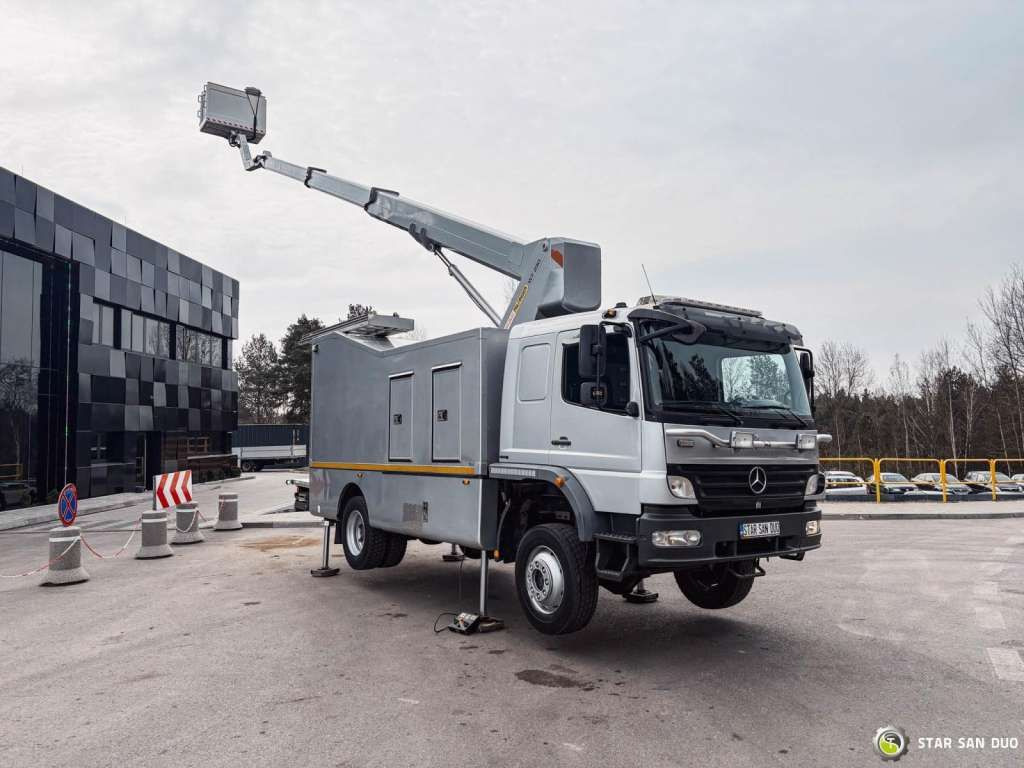 Mercedes-Benz 1529 4x4 Atego Lift Palfinger Wumag WT 230 - Truck mounted aerial platform: picture 5 Mercedes-Benz 1529 4x4 Atego Lift Palfinger Wumag WT 230 - Truck mounted aerial platform: picture 5
