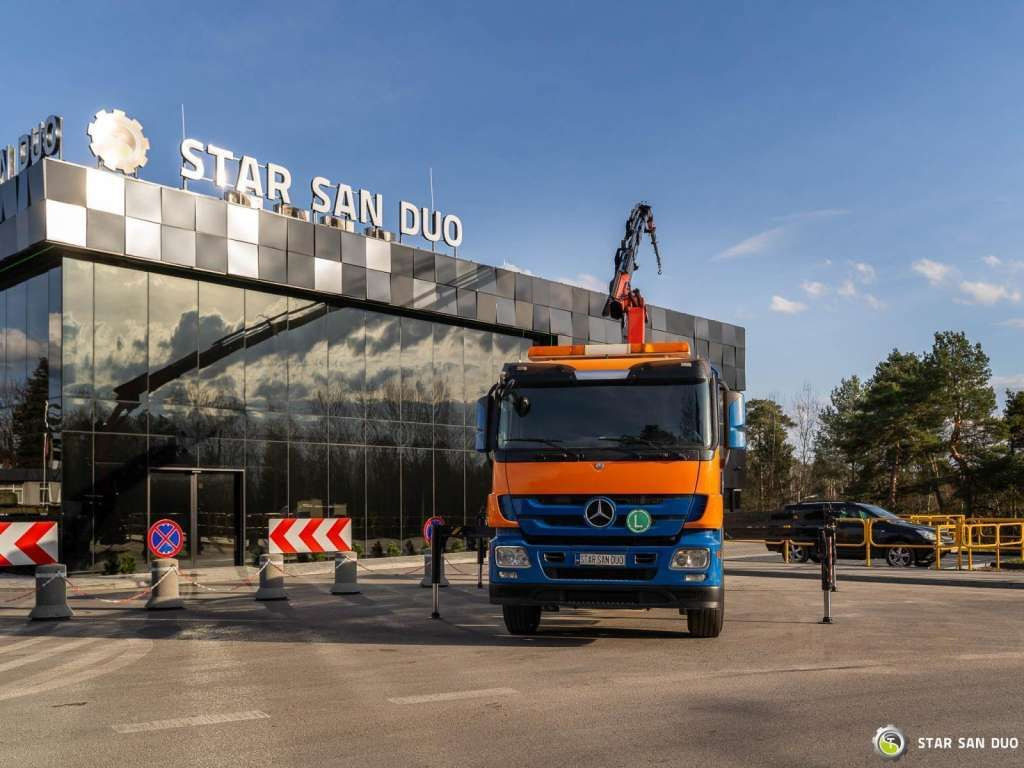 Mercedes-Benz ACTROS 2541 6x2 Palfinger PK 34002 Crane Winch - Crane truck: picture 4 Mercedes-Benz ACTROS 2541 6x2 Palfinger PK 34002 Crane Winch - Crane truck: picture 4