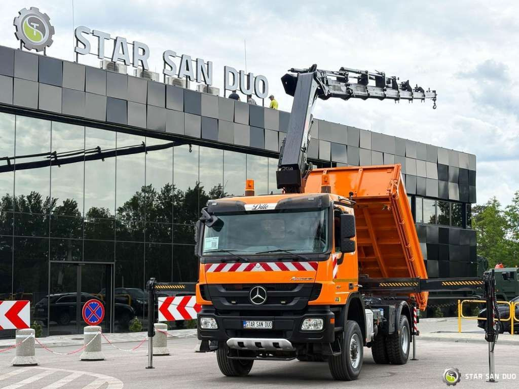 Mercedes-Benz Actros 1841 AK 4x4 Hiab 288E-7 Crane Kipper - Crane truck: picture 5 Mercedes-Benz Actros 1841 AK 4x4 Hiab 288E-7 Crane Kipper - Crane truck: picture 5