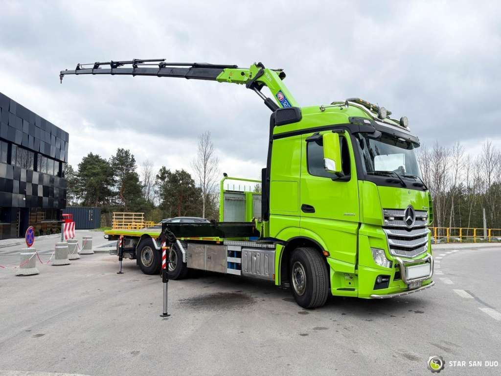 Mercedes-Benz Actros 6x2 HMF 3220 K7 Crane Mercedes-Benz Actros 6x2 HMF 3220 K7 Crane - Crane truck, Dropside/ Flatbed truck: picture 2 Mercedes-Benz Actros 6x2 HMF 3220 K7 Crane Mercedes-Benz Actros 6x2 HMF 3220 K7 Crane - Crane truck, Dropside/ Flatbed truck: picture 2