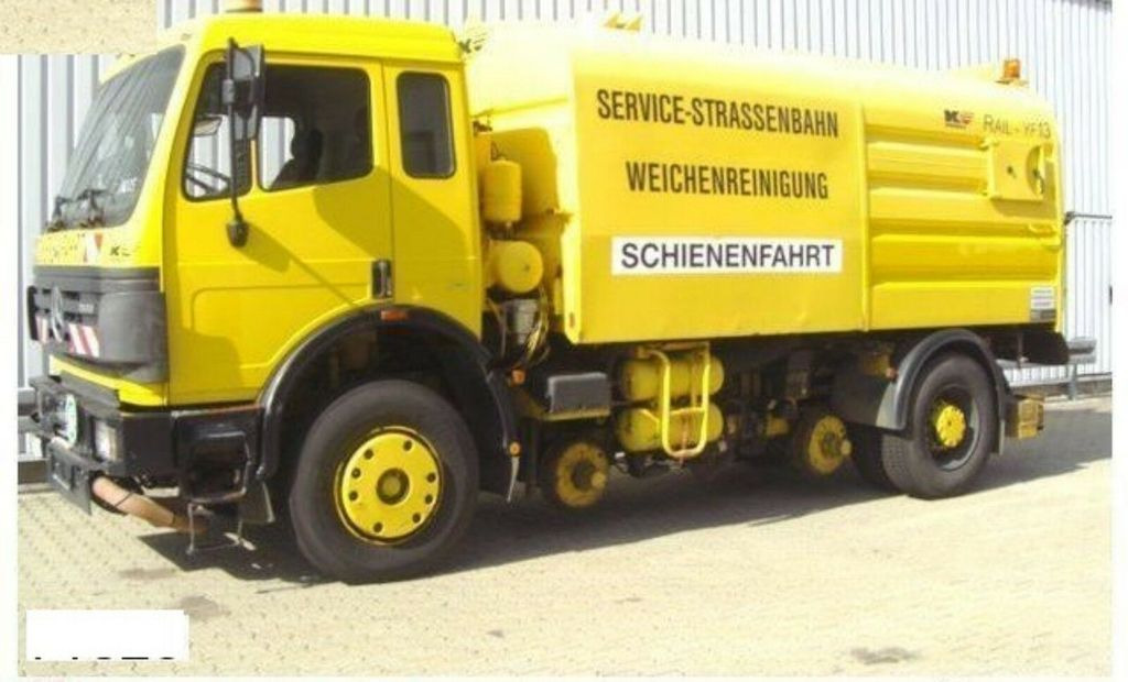 Mercedes-Benz SK 1820 4x2 Schienenreinigungs Kehrmaschine RAIL - Road sweeper: picture 1 Mercedes-Benz SK 1820 4x2 Schienenreinigungs Kehrmaschine RAIL - Road sweeper: picture 1