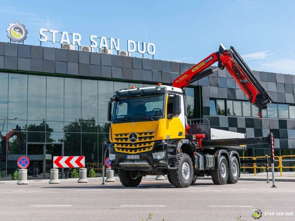 Mercedes-Benz AROCS 3345 6x6 PALFINGER PK 33002 Euro 6 Crane - Tractor unit: picture 5 Mercedes-Benz AROCS 3345 6x6 PALFINGER PK 33002 Euro 6 Crane - Tractor unit: picture 5