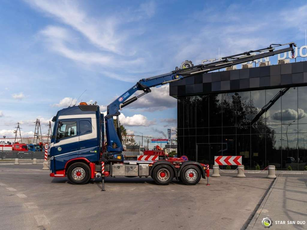 Volvo FH 500 6x2 HMF 3220-K5 HDS Crane Euro 6 - Crane truck, Tractor unit: picture 2 Volvo FH 500 6x2 HMF 3220-K5 HDS Crane Euro 6 - Crane truck, Tractor unit: picture 2