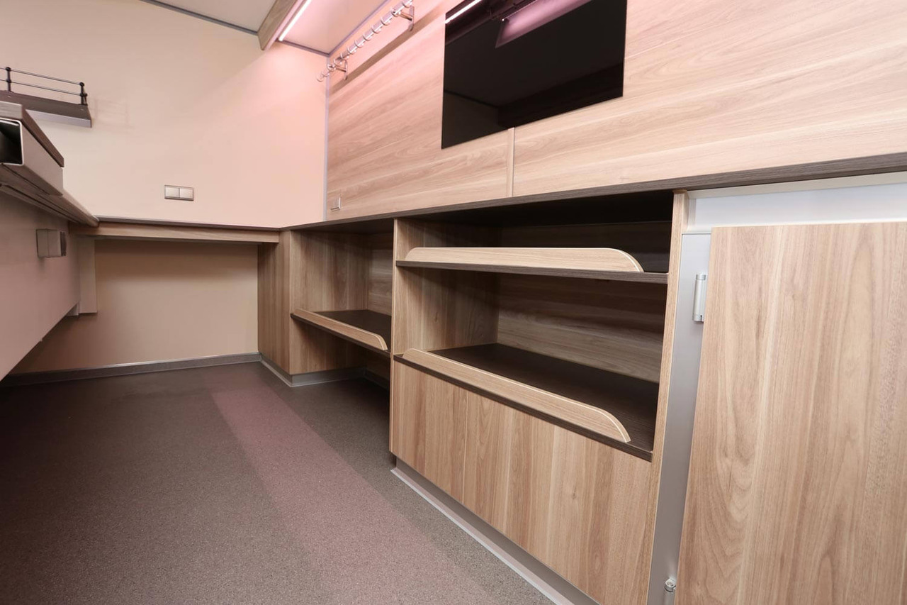 Verkaufsanhänger BORCO HÖHNS - Vending trailer: picture 3 Verkaufsanhänger BORCO HÖHNS - Vending trailer: picture 3