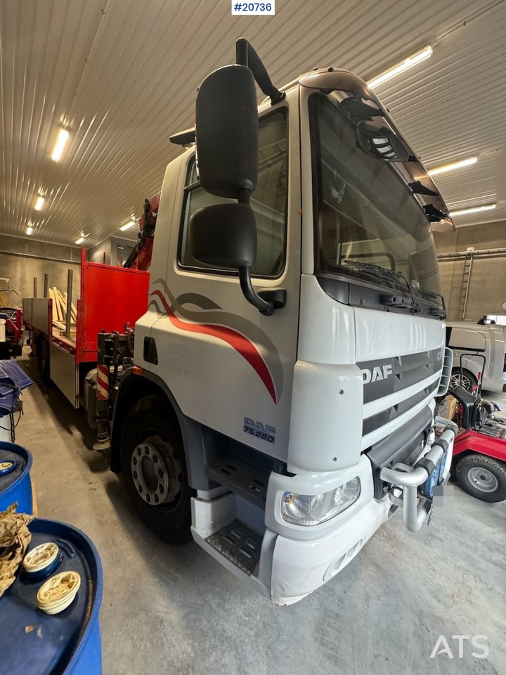 DAF CF75.250 - Crane truck, Dropside/ Flatbed truck: picture 5 DAF CF75.250 - Crane truck, Dropside/ Flatbed truck: picture 5