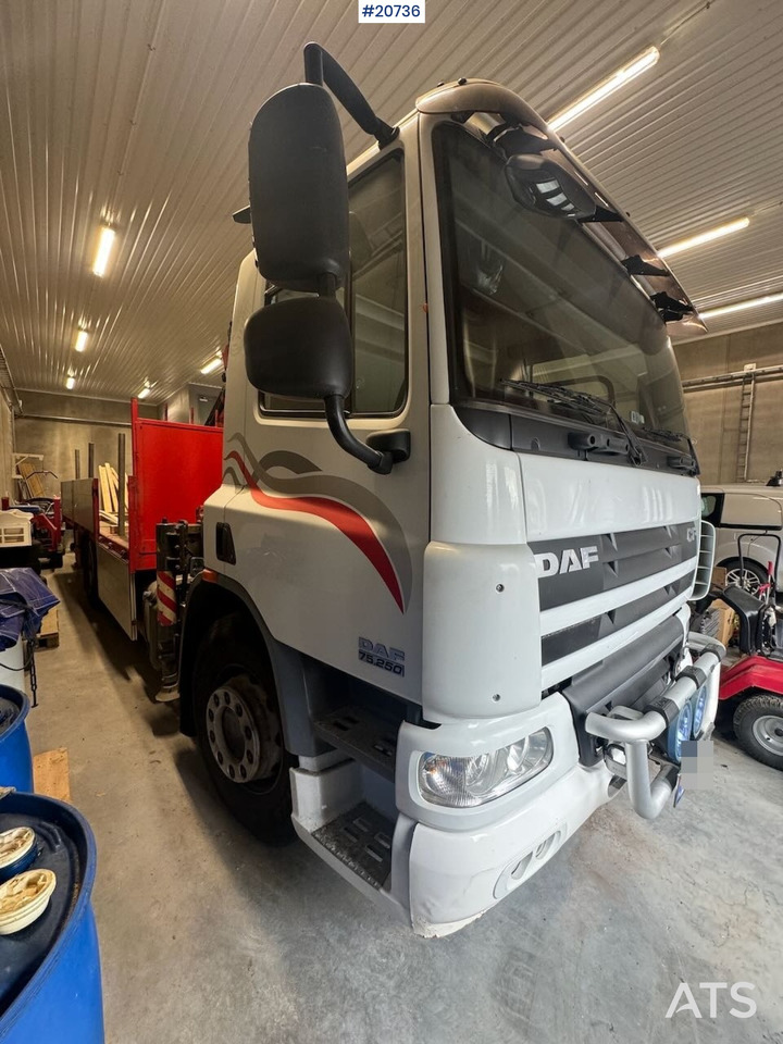 DAF CF75.250 - Dropside/ Flatbed truck, Crane truck: picture 4 DAF CF75.250 - Dropside/ Flatbed truck, Crane truck: picture 4