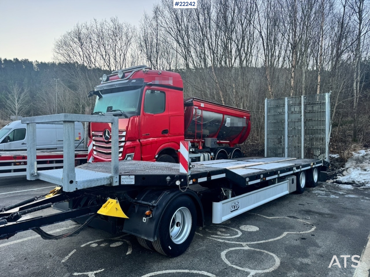 Fliegl DTS 300 Maskinslep -Hydraulisk kjørebru – Eu-godkjent. - Low loader trailer: picture 3 Fliegl DTS 300 Maskinslep -Hydraulisk kjørebru – Eu-godkjent. - Low loader trailer: picture 3