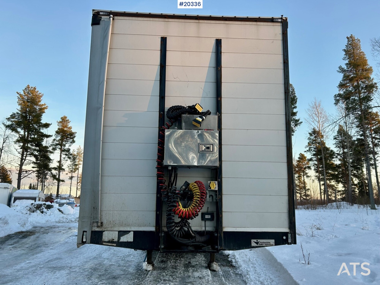 HRD Jumbo med bredding - Closed box semi-trailer: picture 2 HRD Jumbo med bredding - Closed box semi-trailer: picture 2