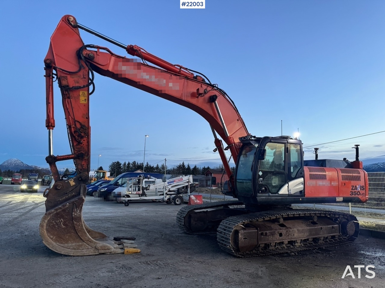 Hitachi 2013 Hitachi ZX350LC-5B Beltegraver m/ Graveskuffe og GPS. - Excavator: picture 2 Hitachi 2013 Hitachi ZX350LC-5B Beltegraver m/ Graveskuffe og GPS. - Excavator: picture 2