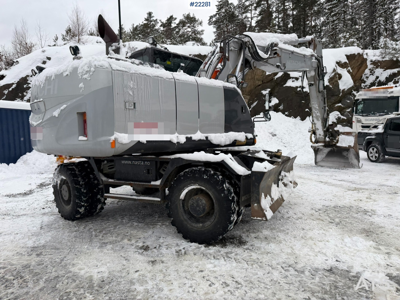 Hitachi ZX170W-5B hjulmaskin m/ 2 stk kjettinger, pusseskuffe,graveskuffe og rototilt - Wheel excavator: picture 5 Hitachi ZX170W-5B hjulmaskin m/ 2 stk kjettinger, pusseskuffe,graveskuffe og rototilt - Wheel excavator: picture 5