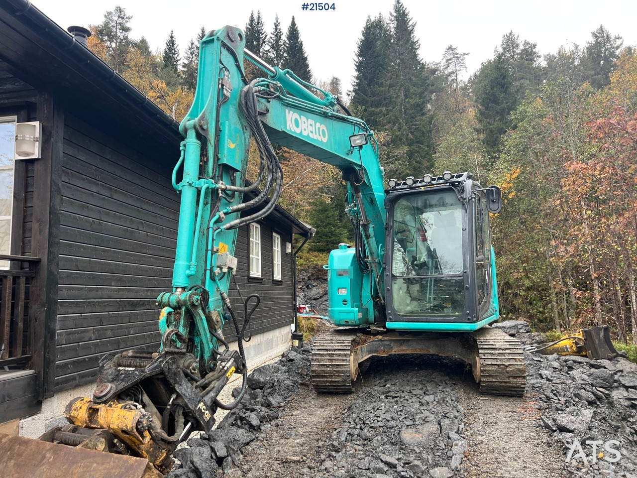 Kobelco Sk75SR-3E gravemaskin m/ pusseskuffe, rototilt og graveskuffe - Crawler excavator: picture 5 Kobelco Sk75SR-3E gravemaskin m/ pusseskuffe, rototilt og graveskuffe - Crawler excavator: picture 5