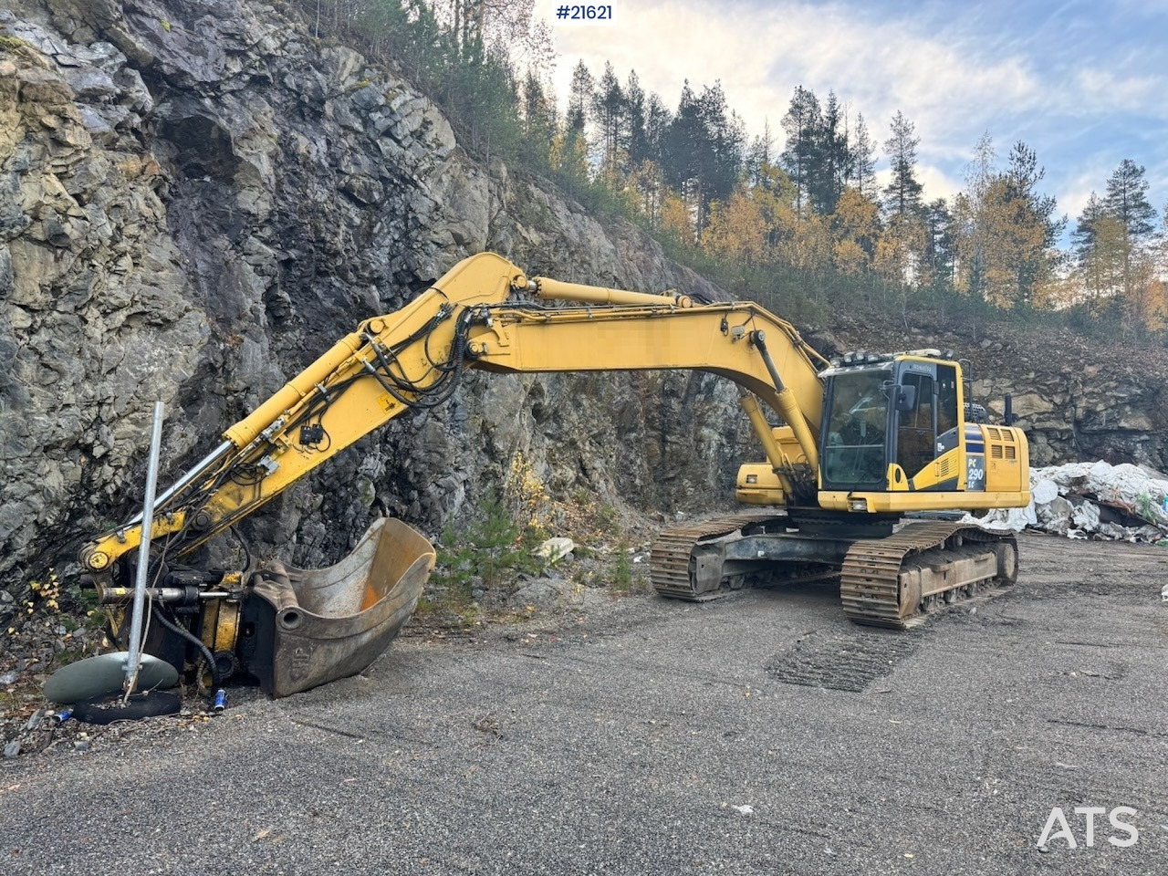 Komatsu Komatsu PC290LC-10 m/ Rototilt, 2 skuffer og GPS. Nytt understell! - Crawler excavator: picture 1 Komatsu Komatsu PC290LC-10 m/ Rototilt, 2 skuffer og GPS. Nytt understell! - Crawler excavator: picture 1