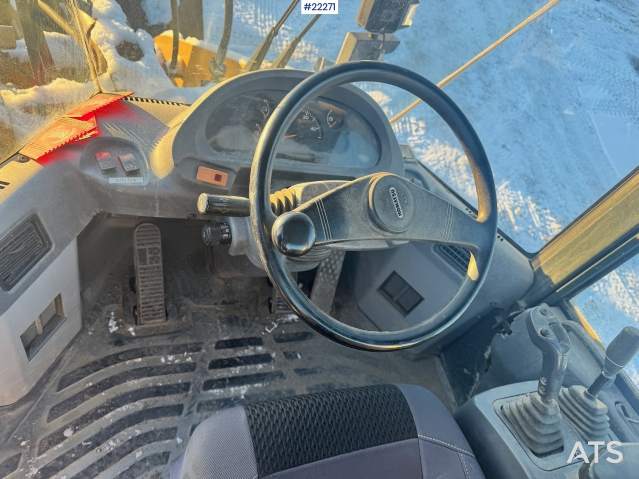 Komatsu WA200-5 Hjullaster. Rep objekt. SE VIDEO leasing Komatsu WA200-5 Hjullaster. Rep objekt. SE VIDEO: picture 23 Komatsu WA200-5 Hjullaster. Rep objekt. SE VIDEO leasing Komatsu WA200-5 Hjullaster. Rep objekt. SE VIDEO: picture 23