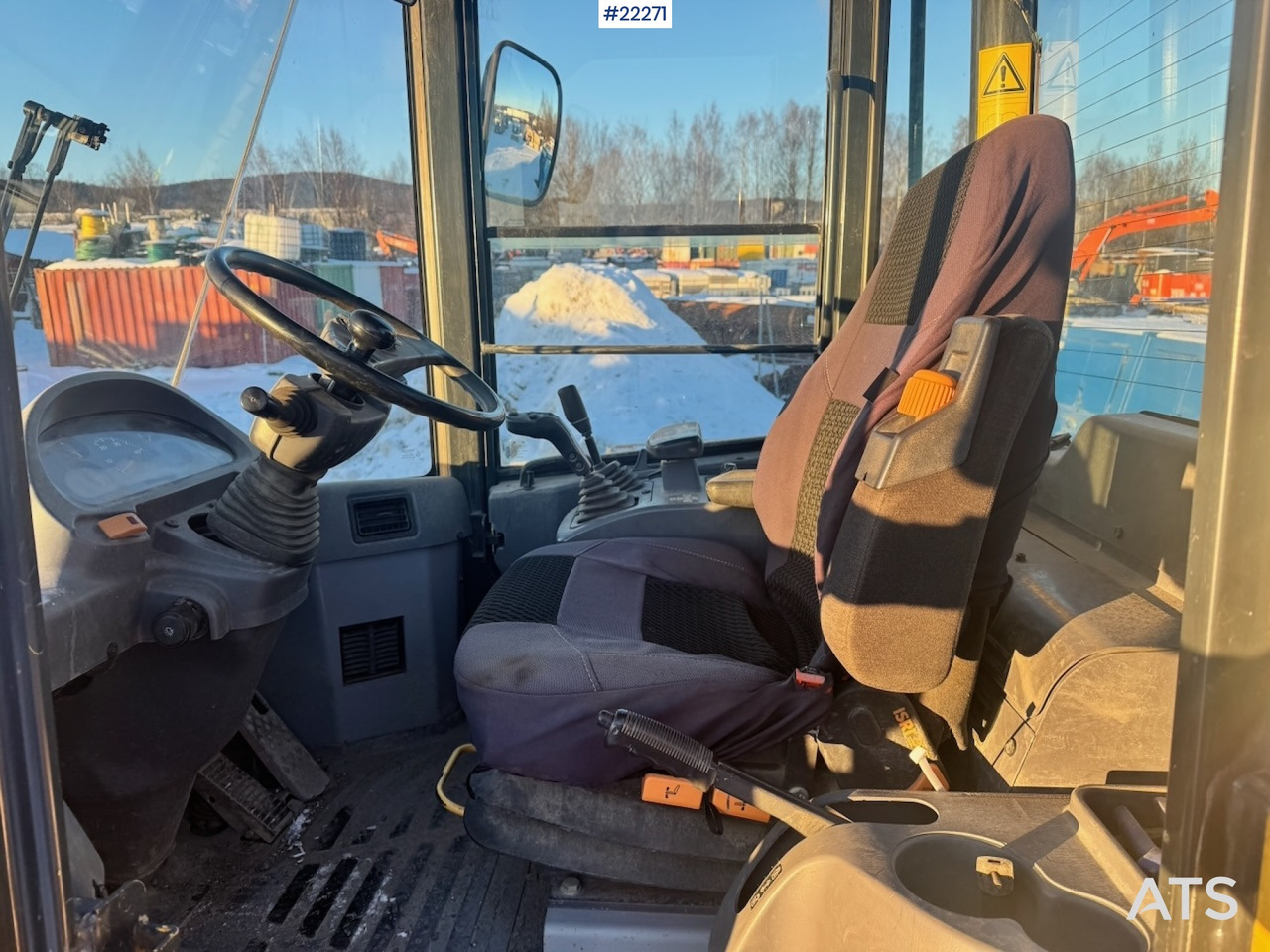 Komatsu WA200-5 Hjullaster. Rep objekt. SE VIDEO leasing Komatsu WA200-5 Hjullaster. Rep objekt. SE VIDEO: picture 22 Komatsu WA200-5 Hjullaster. Rep objekt. SE VIDEO leasing Komatsu WA200-5 Hjullaster. Rep objekt. SE VIDEO: picture 22