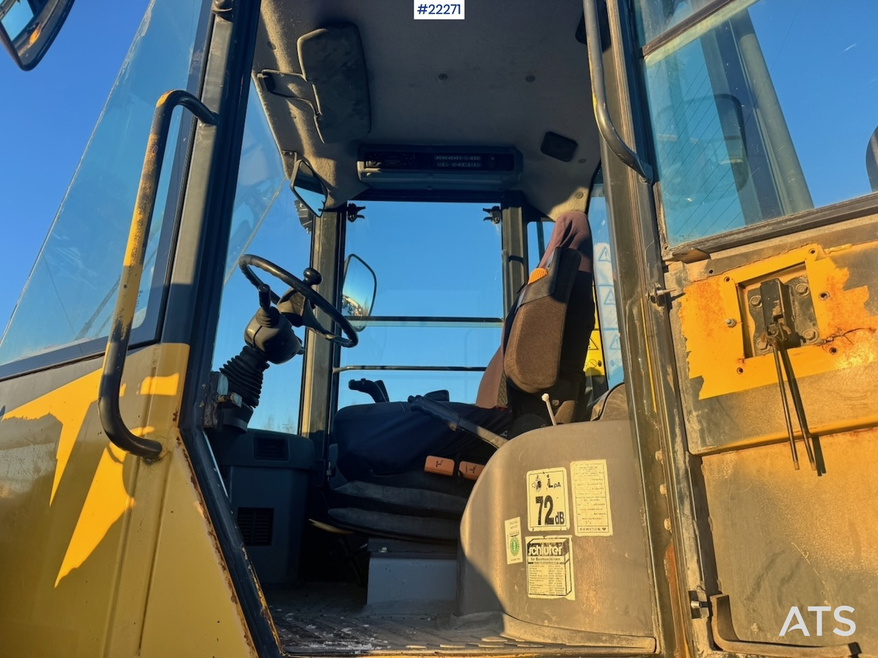 Komatsu WA200-5 Hjullaster. Rep objekt. SE VIDEO leasing Komatsu WA200-5 Hjullaster. Rep objekt. SE VIDEO: picture 21 Komatsu WA200-5 Hjullaster. Rep objekt. SE VIDEO leasing Komatsu WA200-5 Hjullaster. Rep objekt. SE VIDEO: picture 21