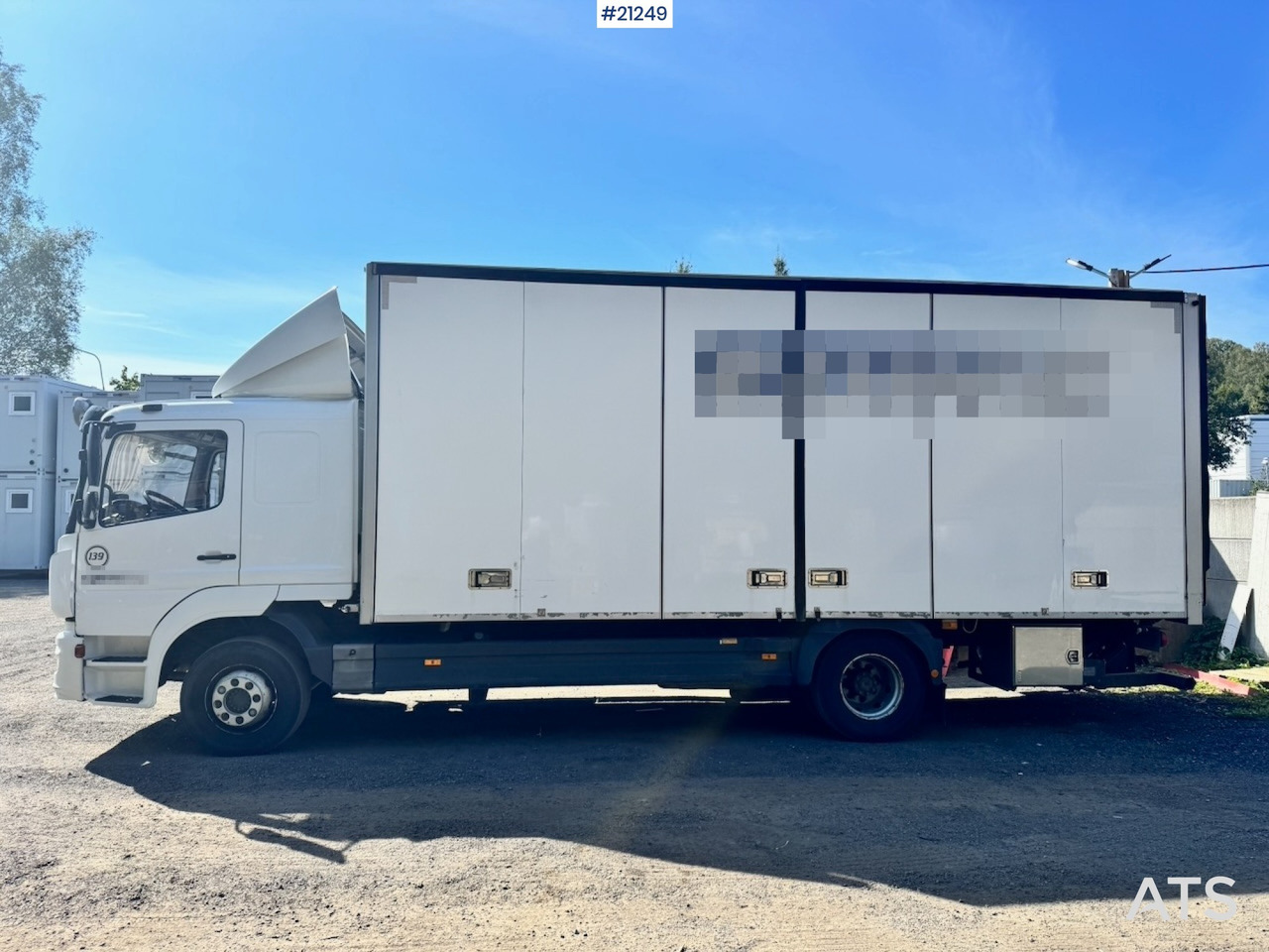 Mercedes Atego - Box truck: picture 3 Mercedes Atego - Box truck: picture 3