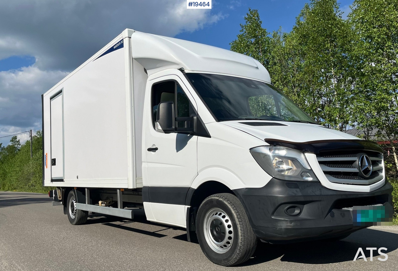 Mercedes SPRINTER - Box truck: picture 2 Mercedes SPRINTER - Box truck: picture 2